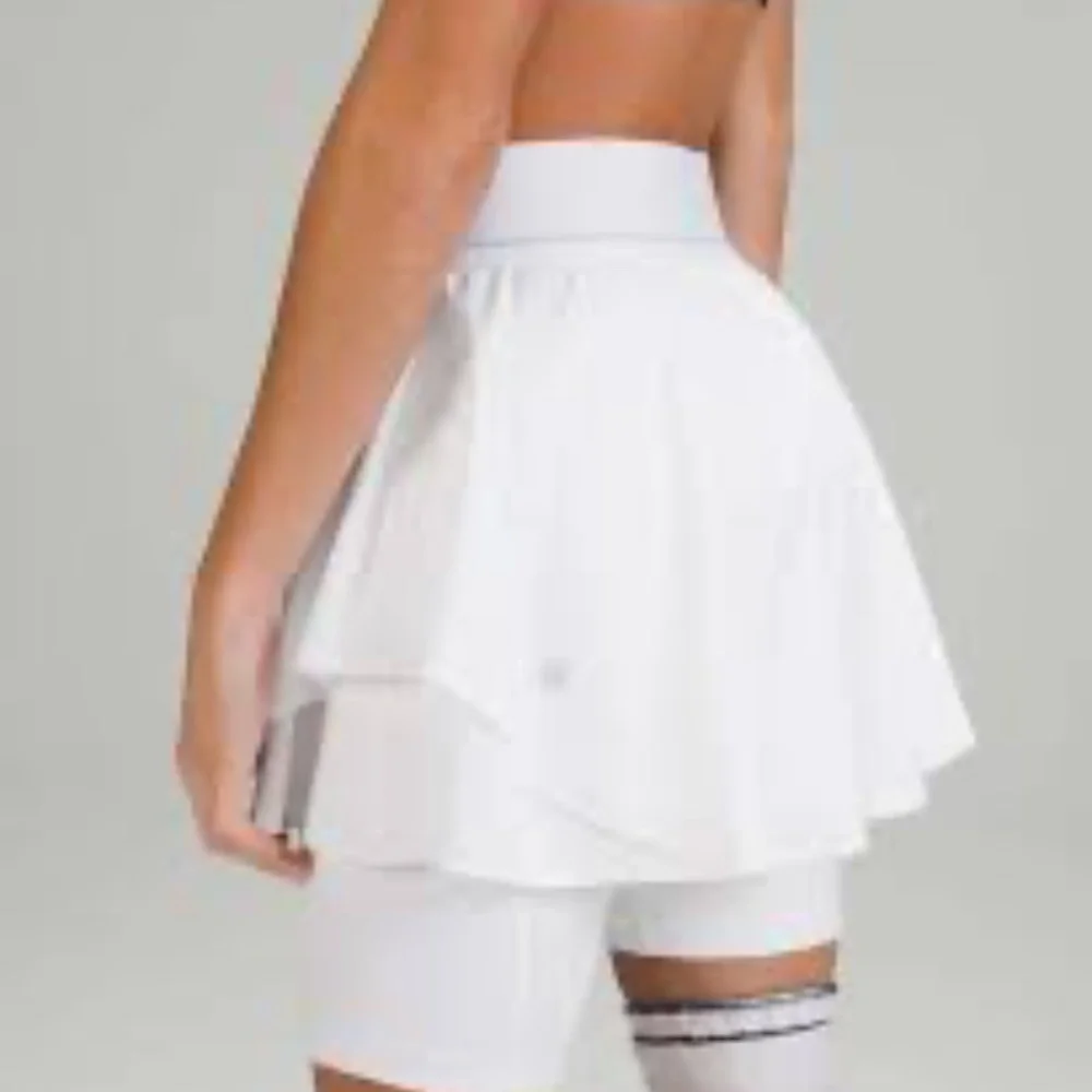 Lululemon White Court Rival High-Rise Skirt Skort Extended Liner Size 4